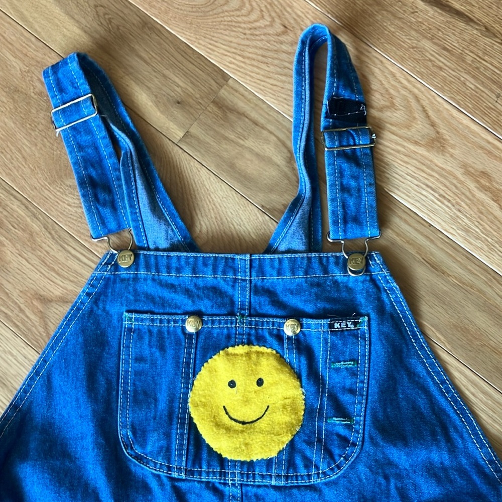 Women's Blue Denim Jumpsuit with Smiley Patch - Picture 4 of 12